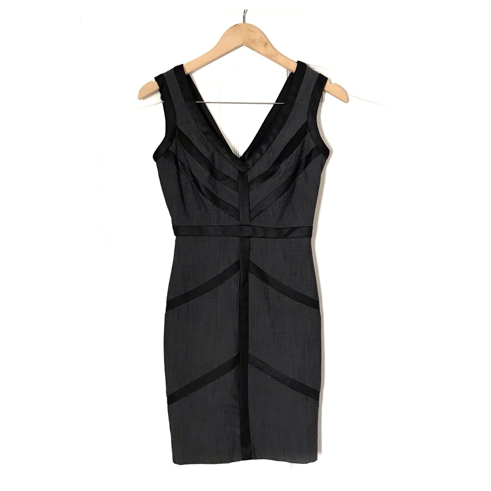 XOXO Fitted Cocktail Gray & Black Mini Dress